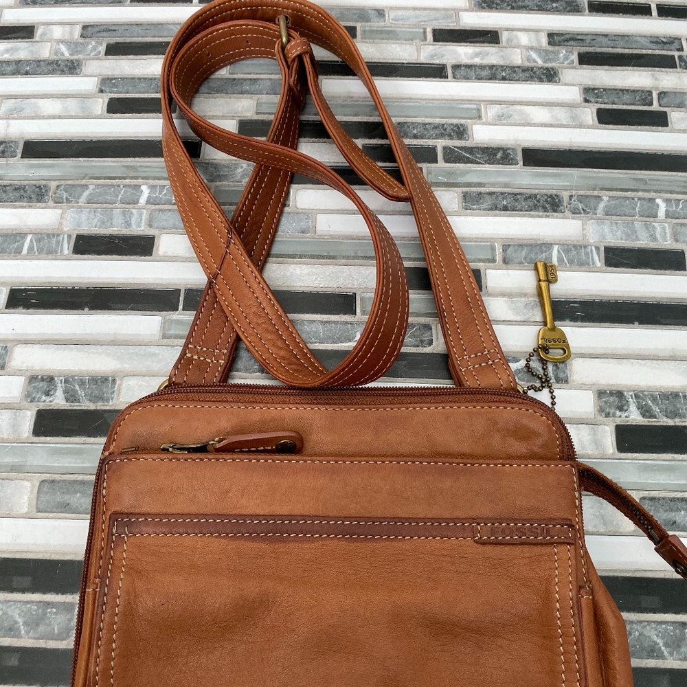 Genuine leather fossil crossbody - Picture 2 of 8
